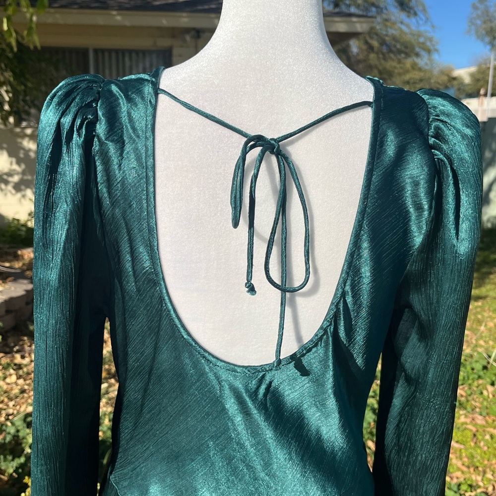 Anthropologie RAHI evening satin dress. Cowl neckline, long sleeves. Green. M - Picture 9 of 14